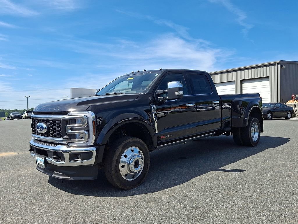 Used 2025 Ford F450 King Ranch w/ Chrome Package AWD/4WD image 3