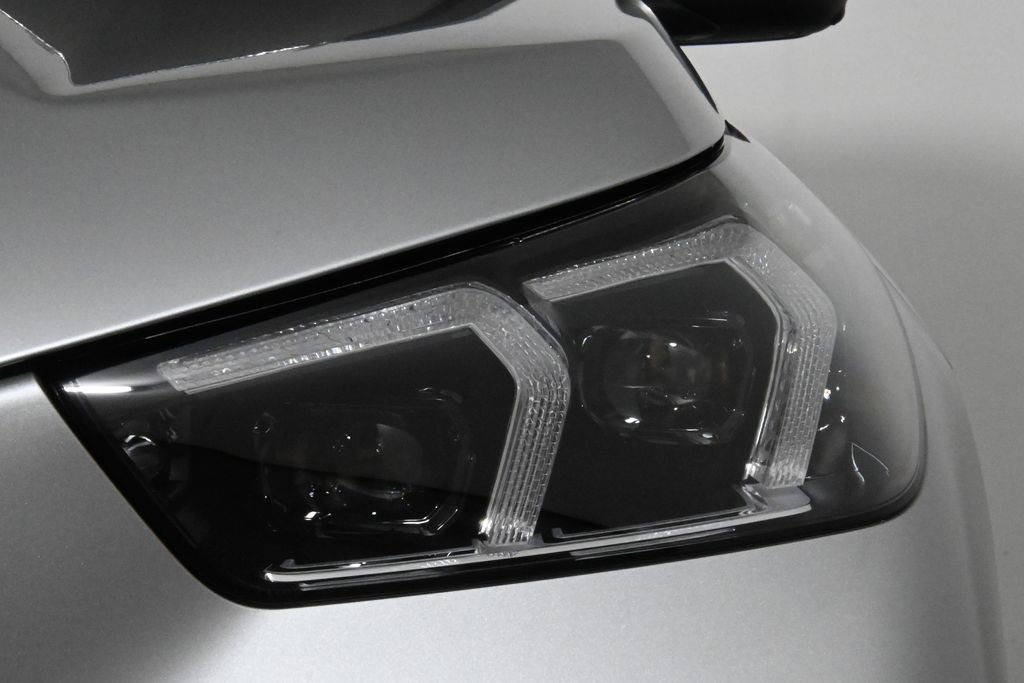 Used 2026 BMW X1 xDrive28i w/ Technology Package image 11