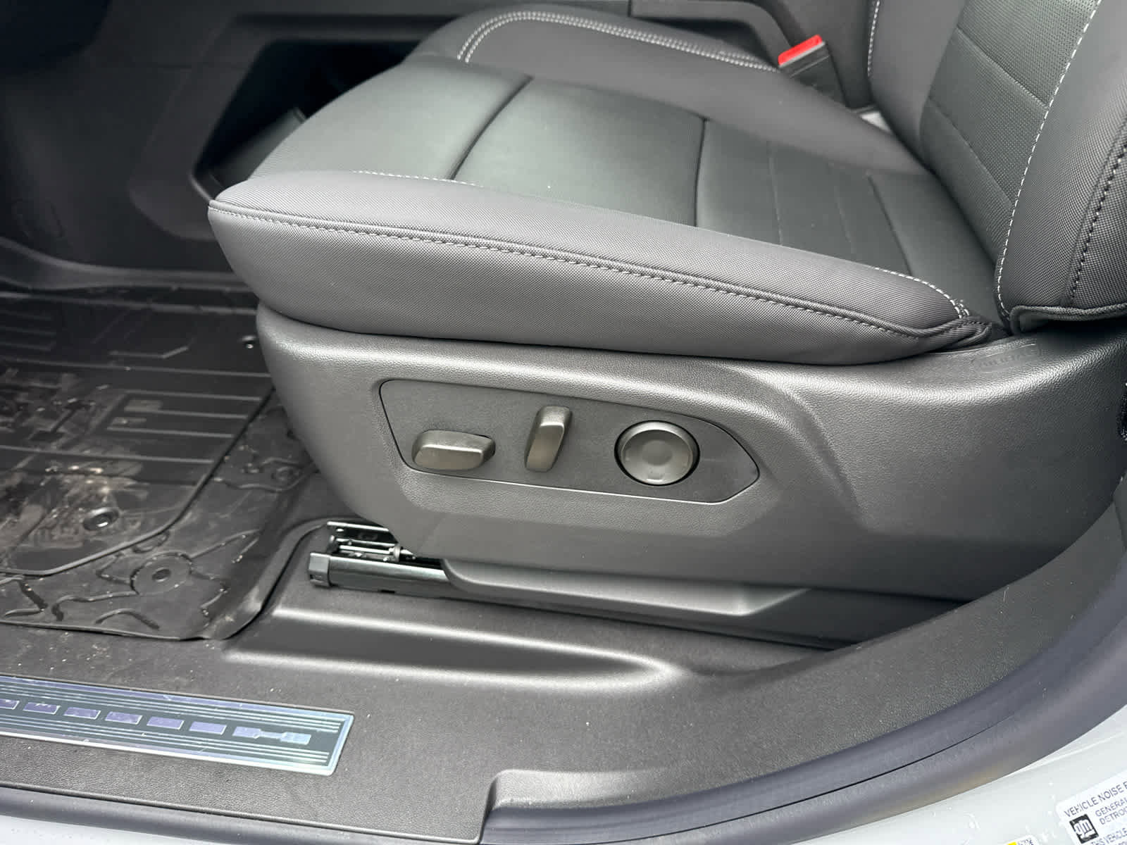 New 2026 GMC Hummer EV SUV AWD/4WD image 9