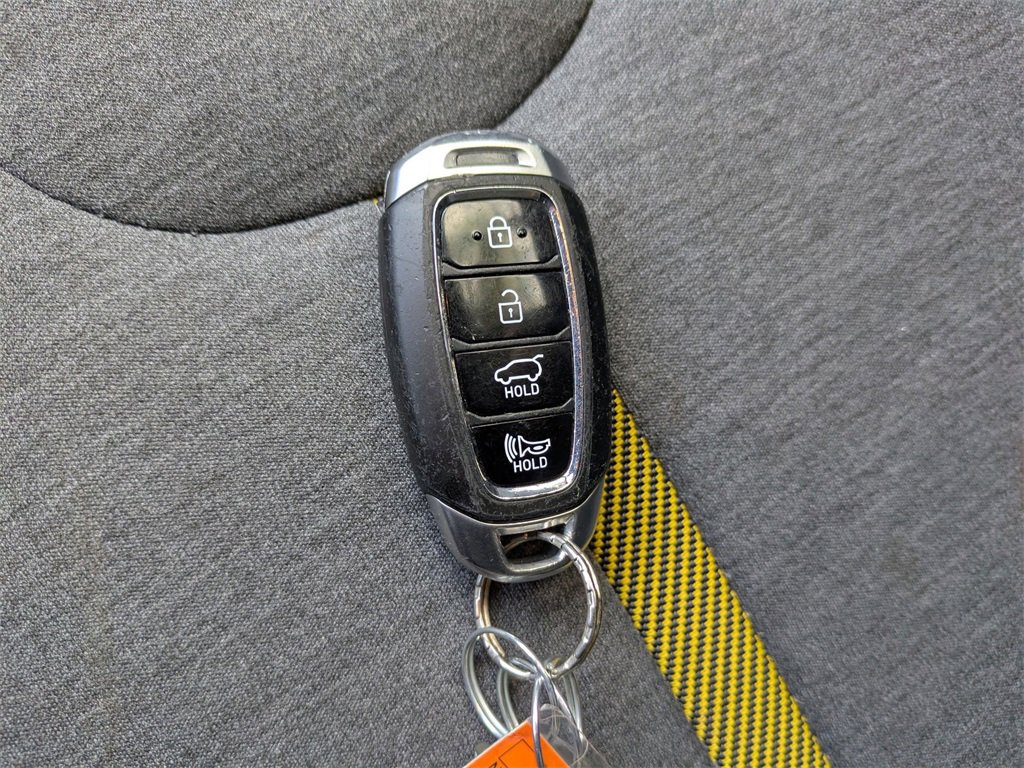 Used 2019 Hyundai Veloster Turbo R-Spec image 33