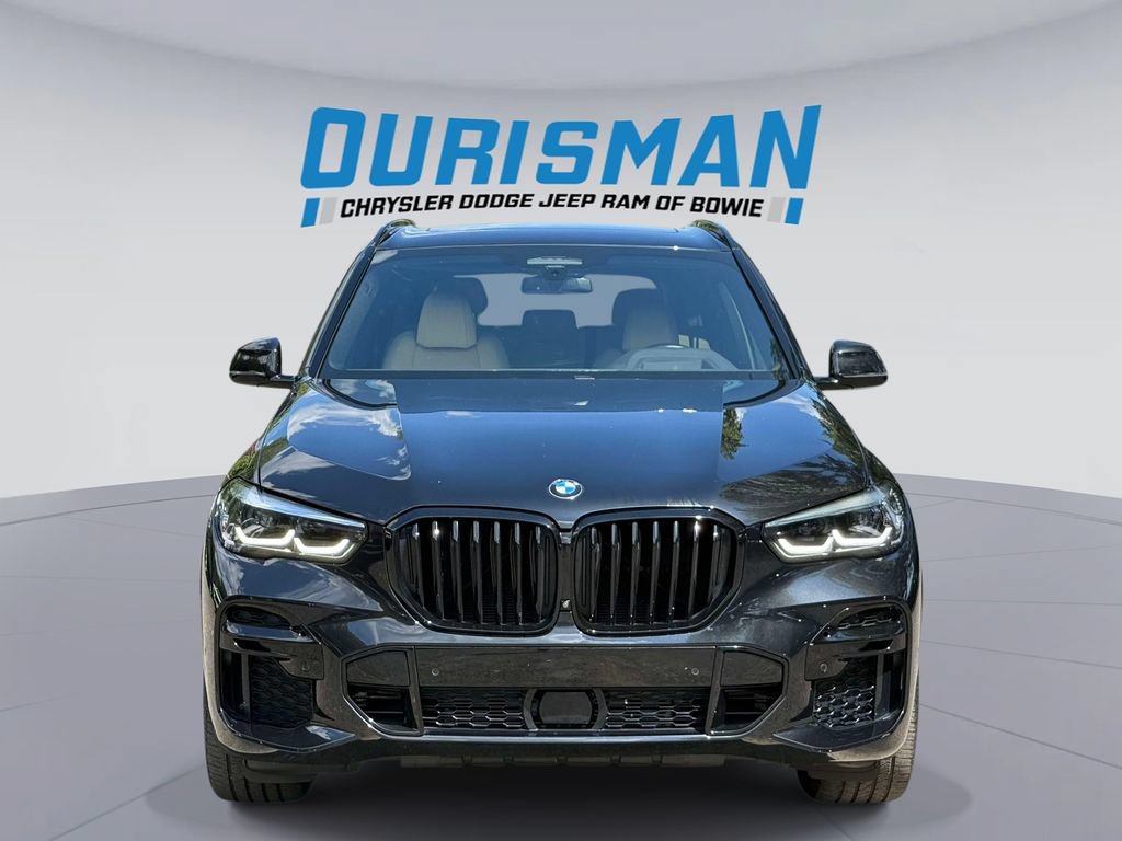 Used 2022 BMW X5 xDrive40i w/ M Sport Package AWD/4WD image 6