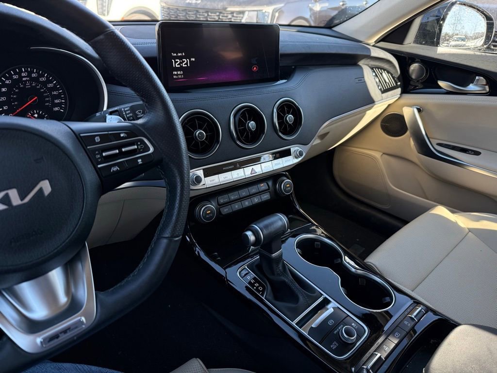 Certified 2023 Kia Stinger GT-Line w/ Sun & Sound Package image 37