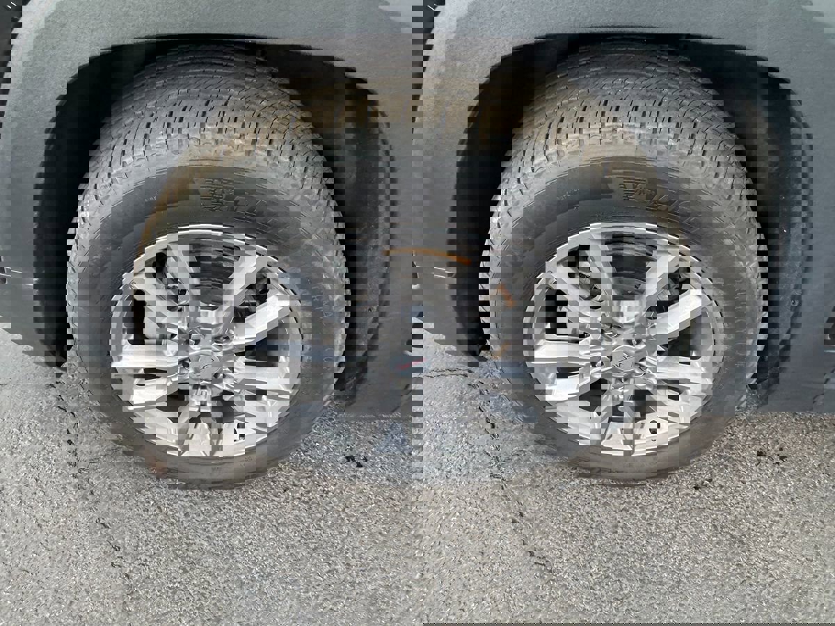 Used 2022 GMC Terrain SLT w/ Infotainment Package II image 27