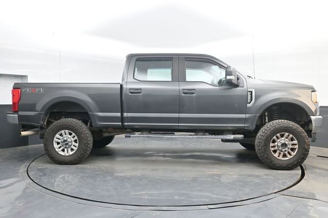 Used 2018 Ford F250 XL w/ STX Appearance Package AWD/4WD image 3