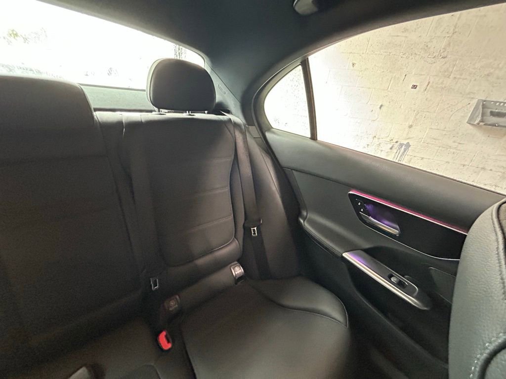Used 2025 Mercedes-Benz C 300 4MATIC Sedan image 14