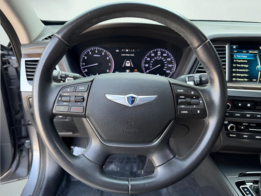 Used 2015 Hyundai Genesis 3.8 w/ Option Group 04 image 32