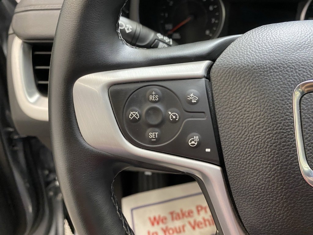 Used 2024 GMC Terrain SLT image 27