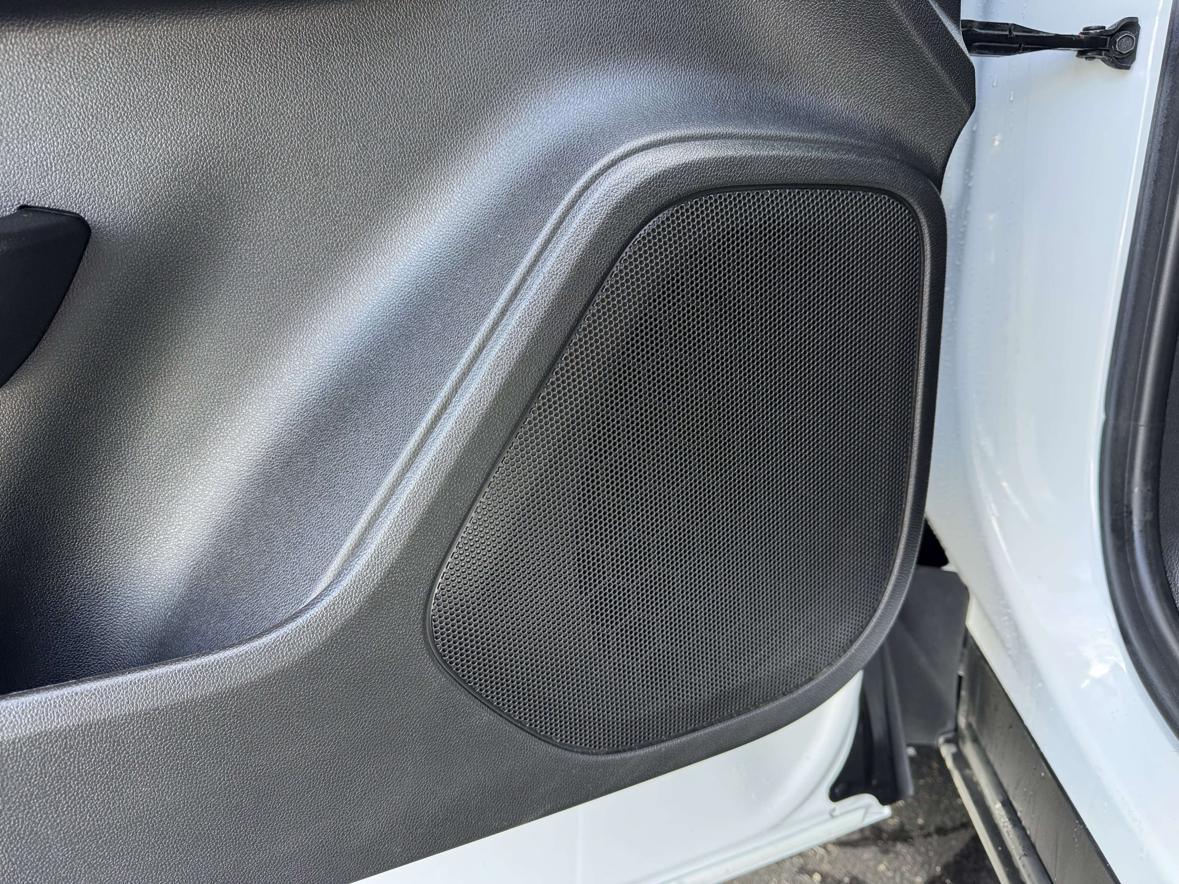 Used 2024 Chevrolet Blazer LT w/ LPO, Floor Liner Package FWD image 12