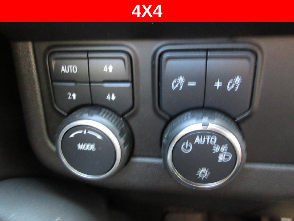 Certified 2023 Chevrolet Suburban Z71 AWD/4WD image 22