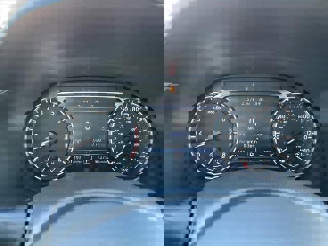 Used 2024 Nissan Altima 2.5 SV image 13