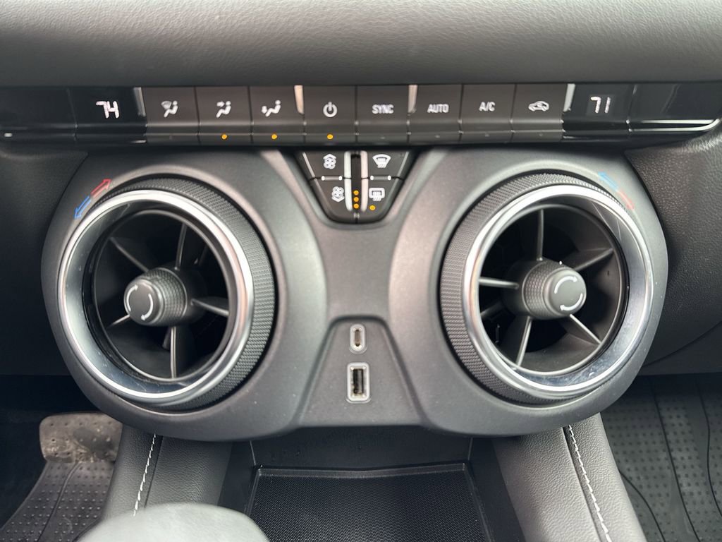 Certified 2023 Chevrolet Blazer LT w/ Driver Confidence Package image 16
