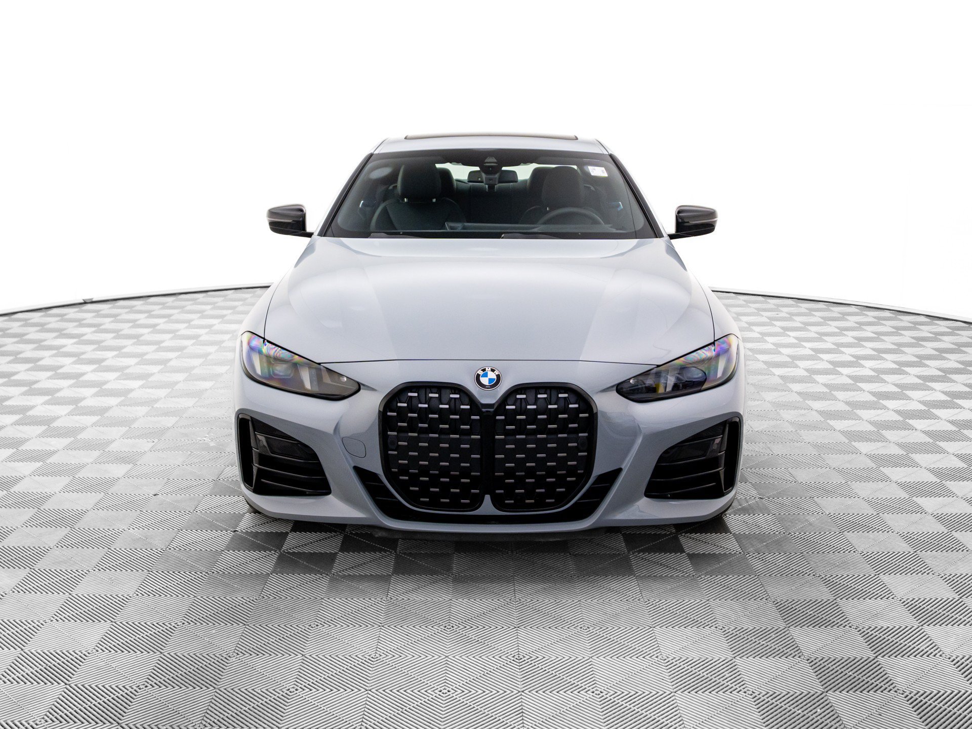 Used 2026 BMW 430i xDrive Coupe w/ M Sport Package AWD/4WD image 9