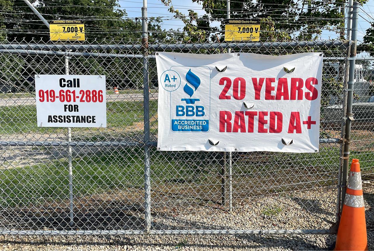 Used 2015 Chevrolet Express 3500 w/ Shuttle Bus Package RWD image 60