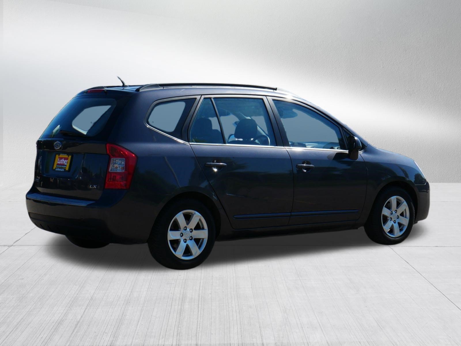 Used 2008 Kia Rondo LX w/ Convenience Pkg FWD image 8