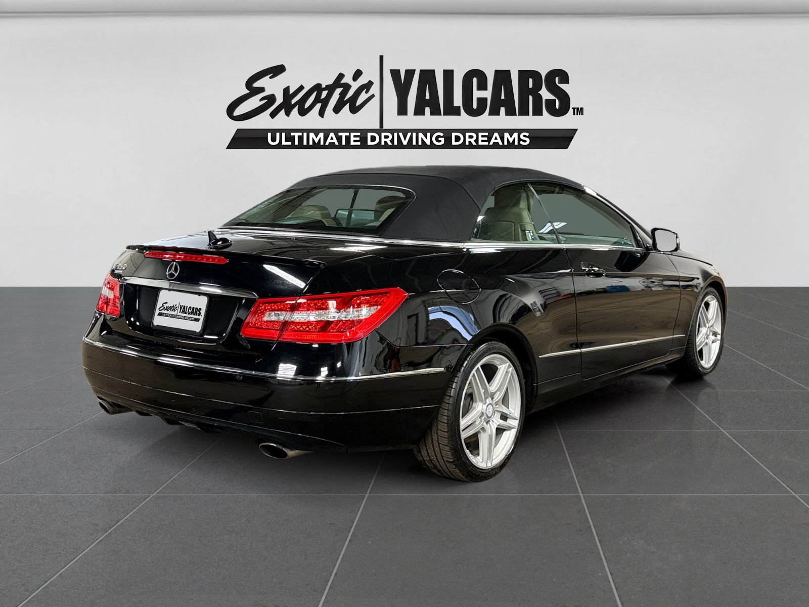 Used 2011 Mercedes-Benz E 350 Cabriolet image 5
