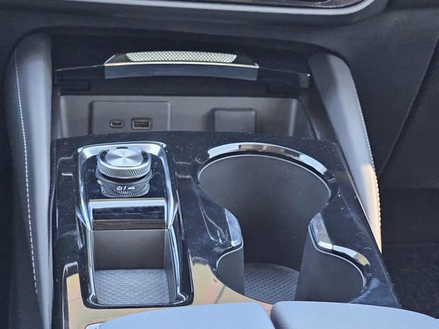 New 2025 Buick Envision Avenir image 21