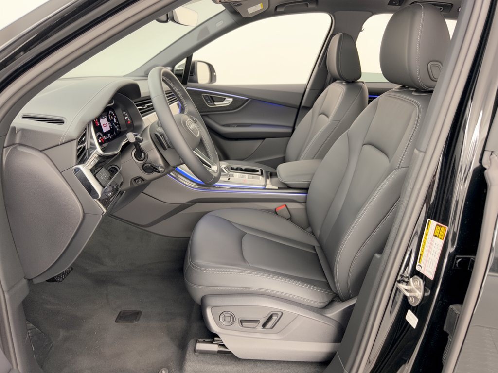 Used 2026 Audi Q7 2.0T Premium w/ Convenience Plus Package AWD/4WD image 5