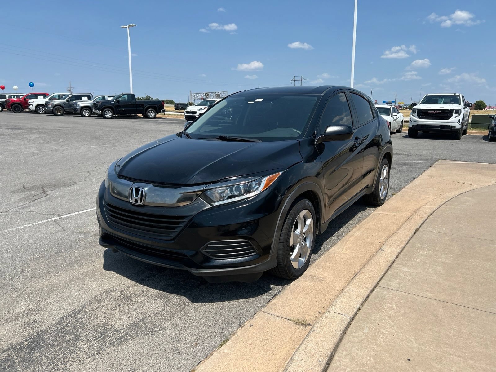 Used 2020 Honda HR-V LX image 1