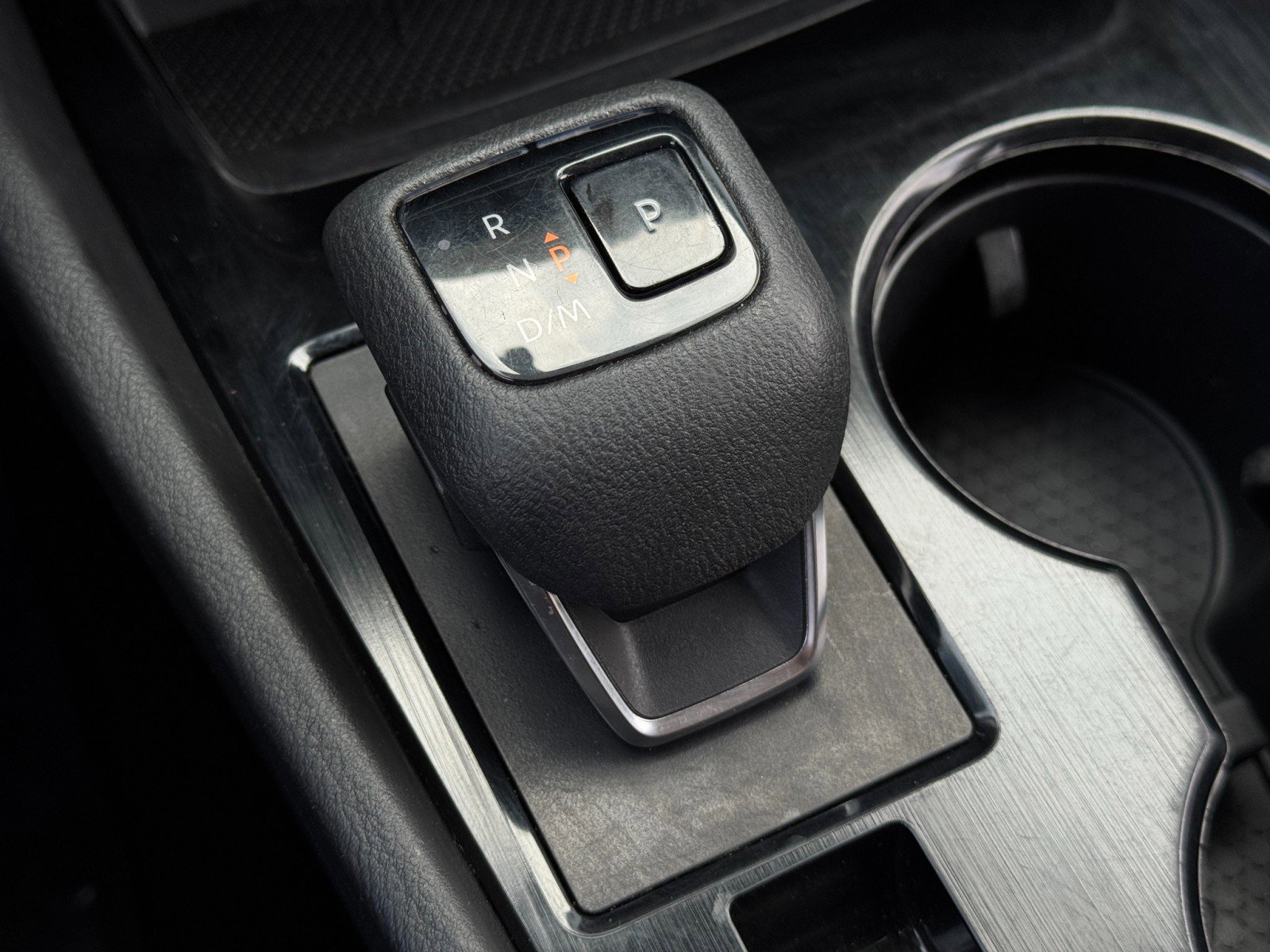 Used 2023 Nissan Rogue SV image 27