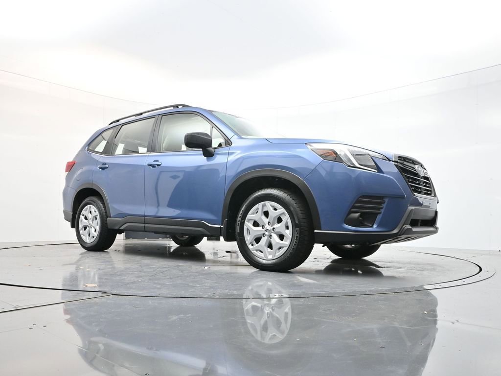 Used 2023 Subaru Forester Base image 27