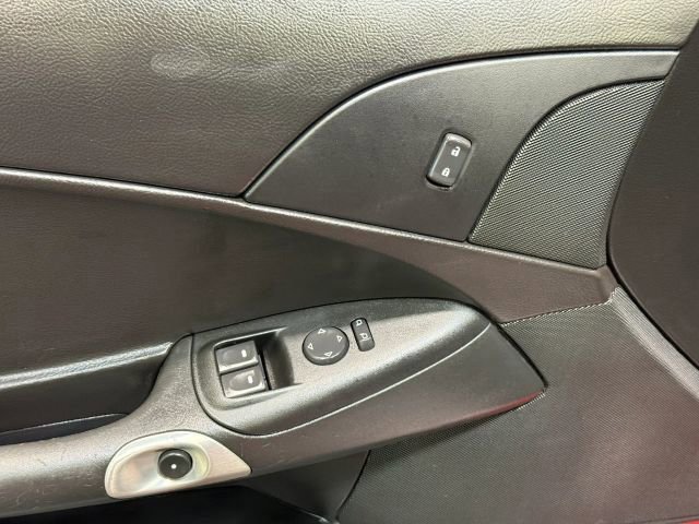 Used 2013 Chevrolet Corvette Coupe RWD image 11