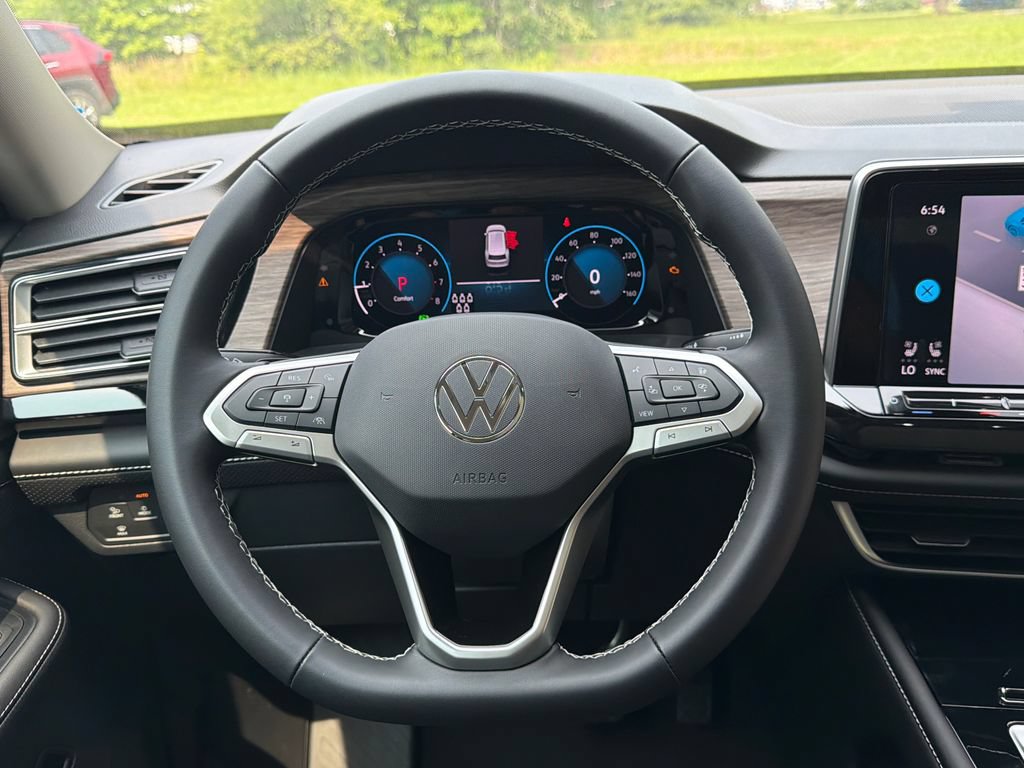 New 2026 Volkswagen Atlas SEL AWD/4WD image 16