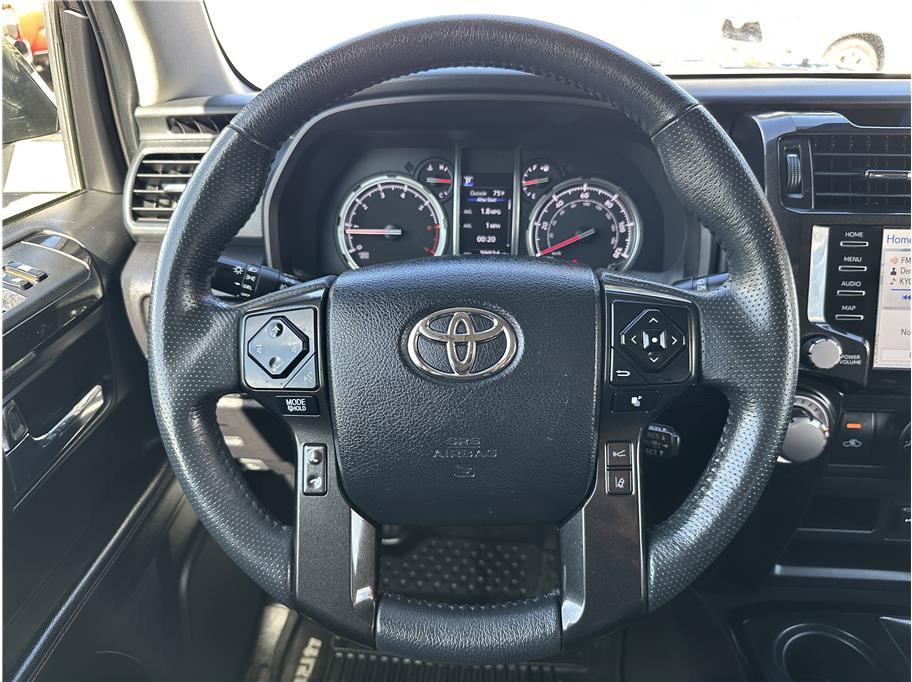 Used 2020 Toyota 4Runner Venture w/ Moonroof Package AWD/4WD image 20