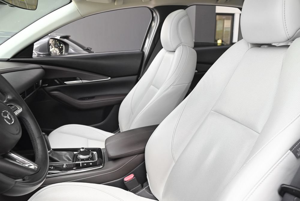 Certified 2021 MAZDA CX-30 AWD 2.5 S w/ Premium Package image 13