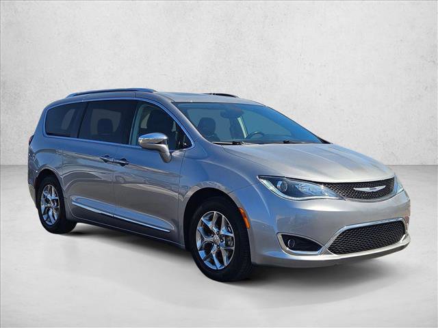Used 2019 Chrysler Pacifica Limited FWD image 3