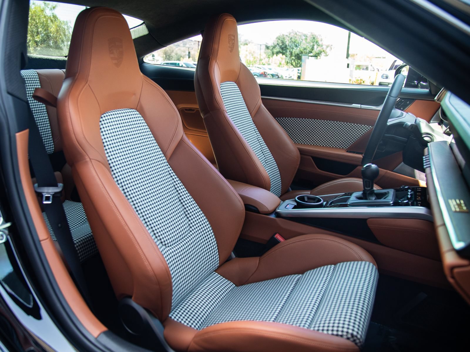 Certified 2023 Porsche 911 Sport Classic RWD image 25