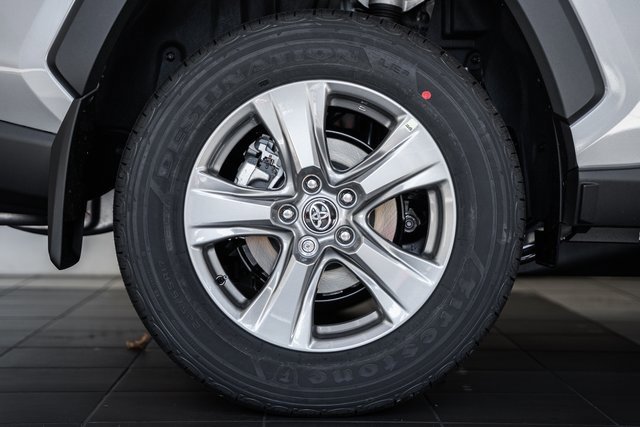 New 2025 Toyota RAV4 XLE image 16