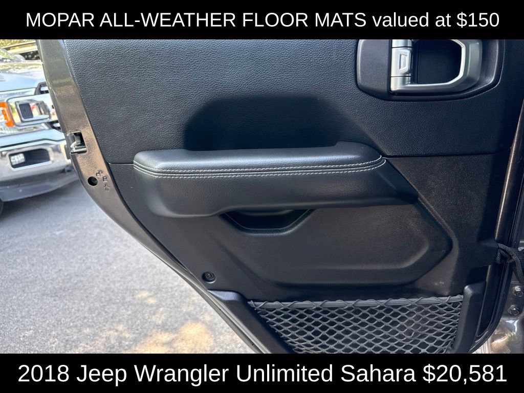 Used 2018 Jeep Wrangler Unlimited Sahara AWD/4WD image 14