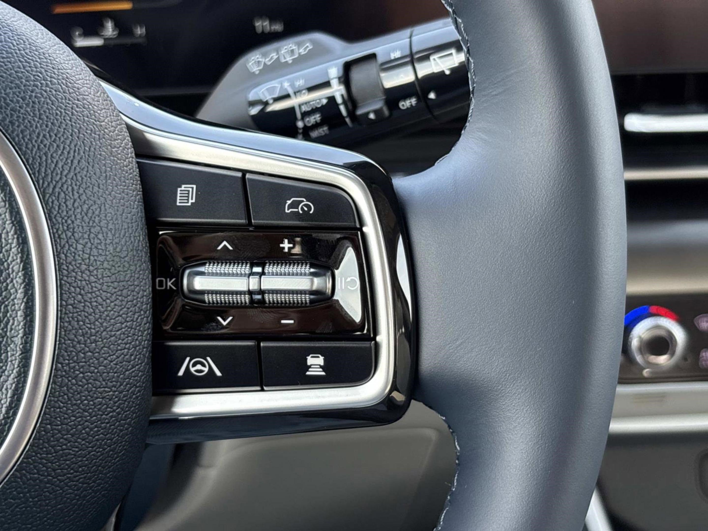 New 2026 Kia Carnival SX Prestige image 26