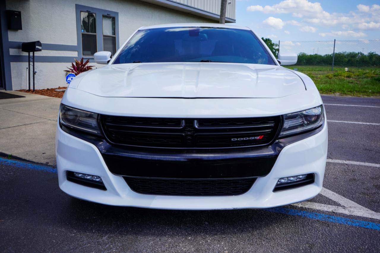 Used 2016 Dodge Charger SXT w/ Plus Group RWD image 2