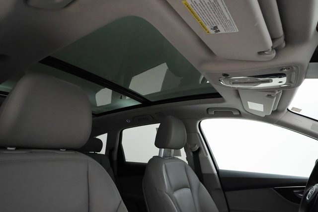 Used 2023 Audi Q7 3.0T Premium Plus image 23