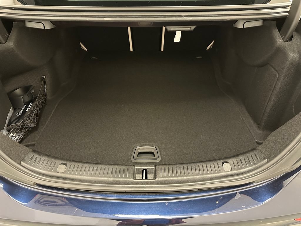 Used 2023 Mercedes-Benz E 350 4MATIC Sedan image 18