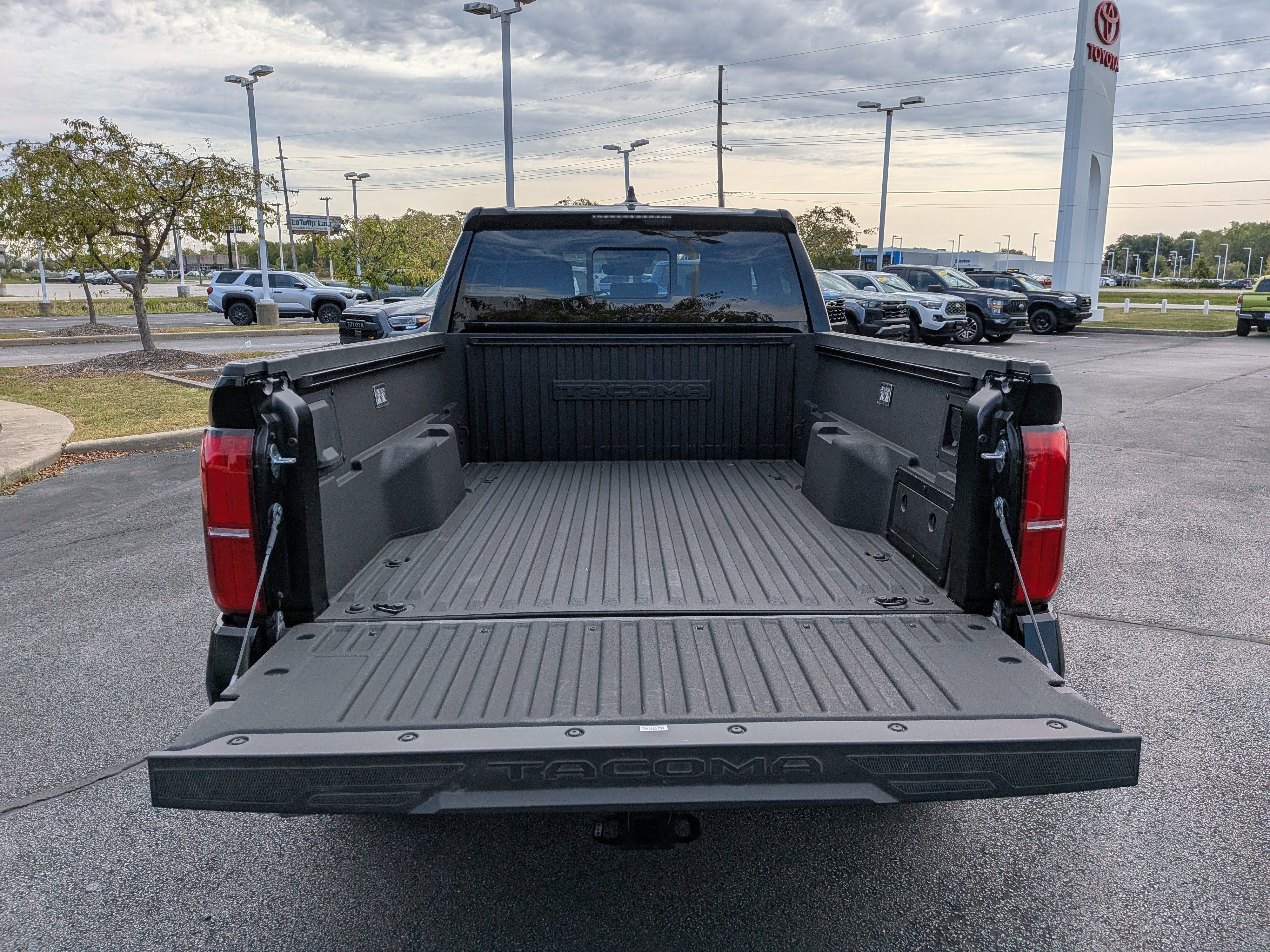 New 2025 Toyota Tacoma TRD Off-Road w/ TRD Off Road Upgrade Package image 5