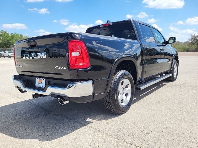 New 2026 RAM 1500 4x4 Crew Cab image 5