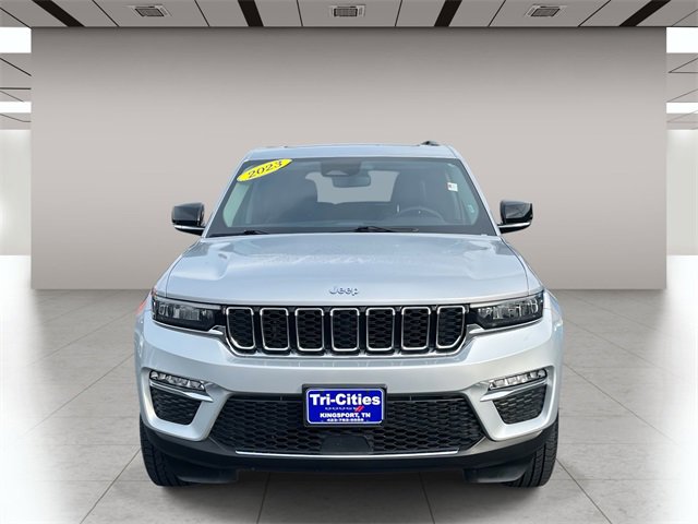 Used 2023 Jeep Grand Cherokee 4WD 4xe image 9