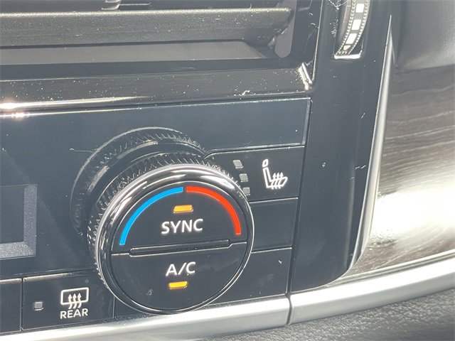 Used 2023 Nissan Rogue Platinum w/ Platinum Premium Package image 23