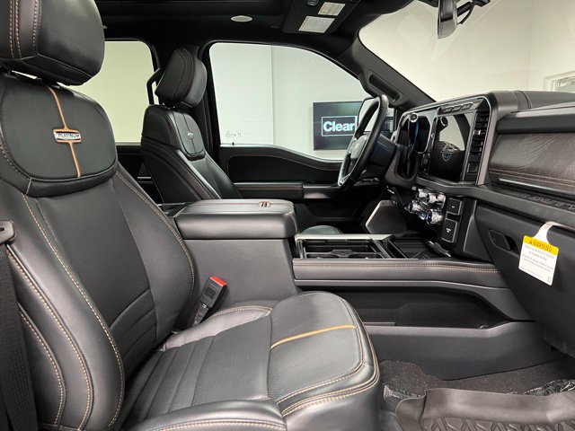 Used 2023 Ford F350 Platinum w/ Tremor Off-Road Package AWD/4WD image 57