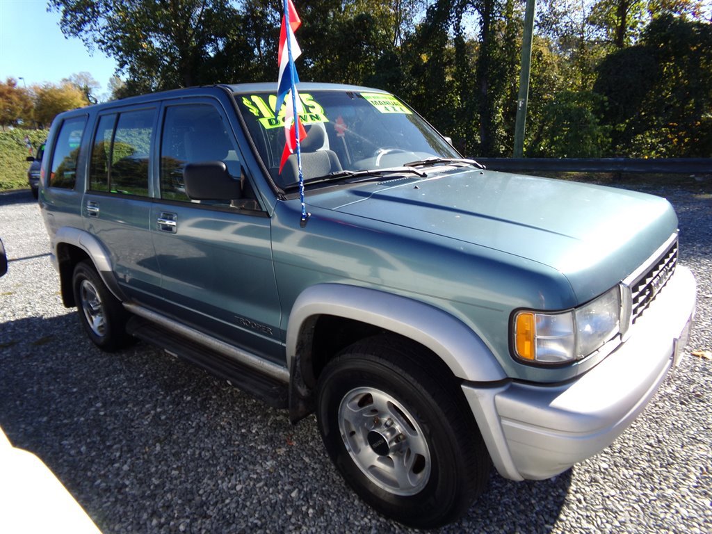 Used 1997 Isuzu Trooper LS image 3