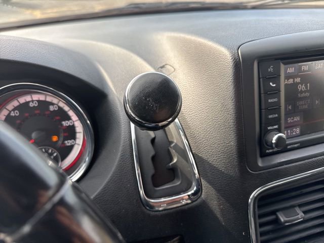 Used 2020 Dodge Grand Caravan SXT image 22