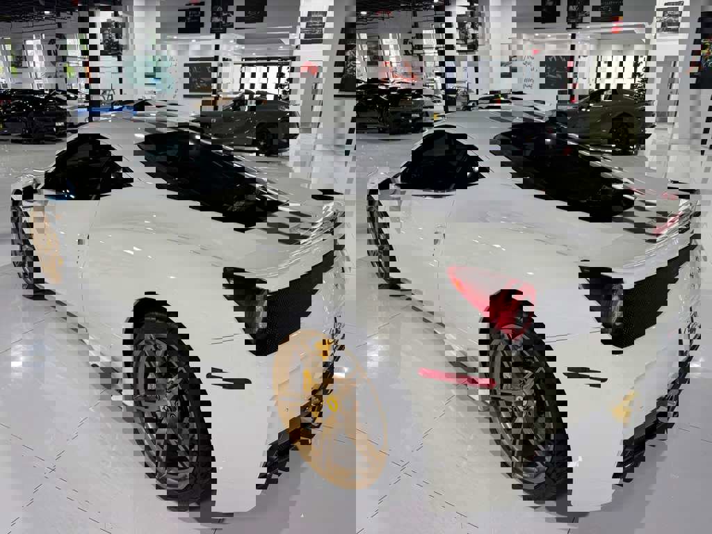 Used 2014 Ferrari 458 Speciale Coupe image 5