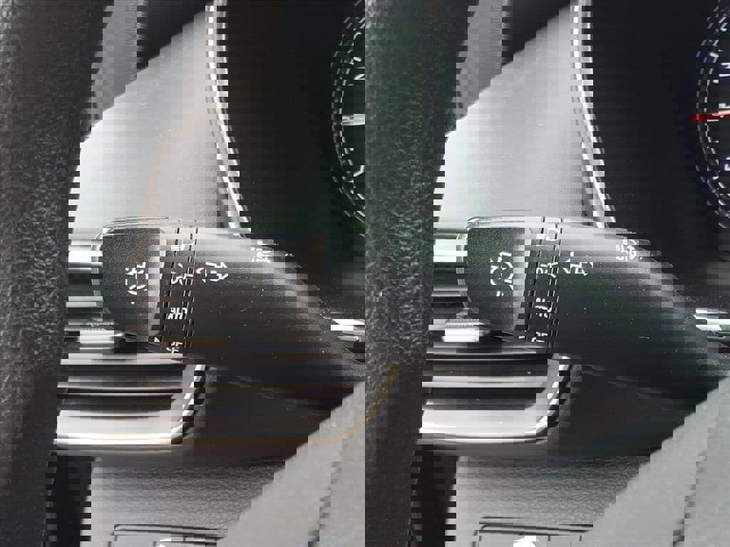 Used 2021 Hyundai Santa Fe SE image 12