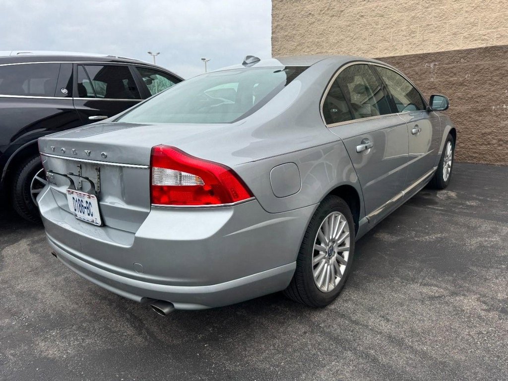 Used 2013 Volvo S80 3.2 image 3