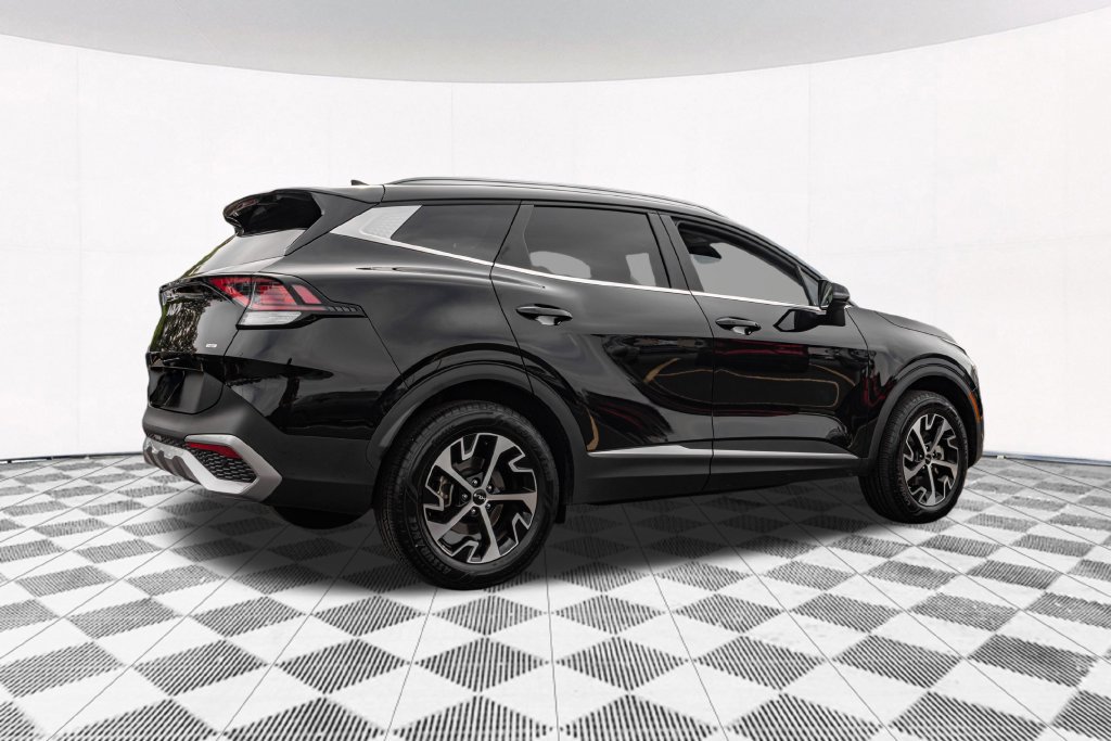 Used 2025 Kia Sportage EX AWD/4WD image 10
