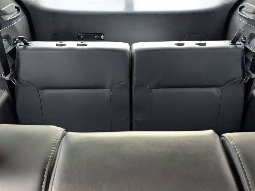 Used 2025 Mitsubishi Outlander SE image 33