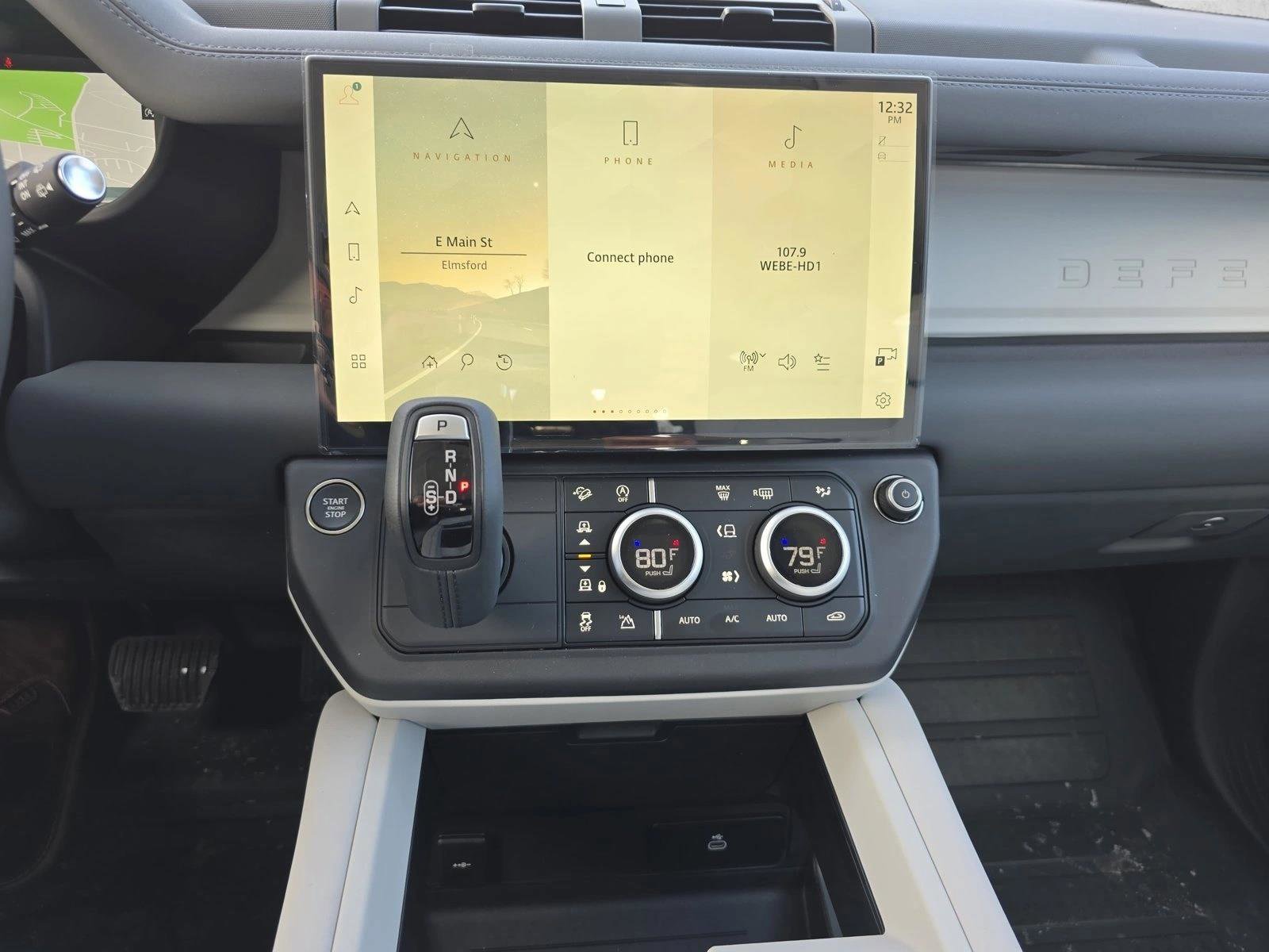 New 2026 Land Rover Defender 110 S AWD/4WD image 21