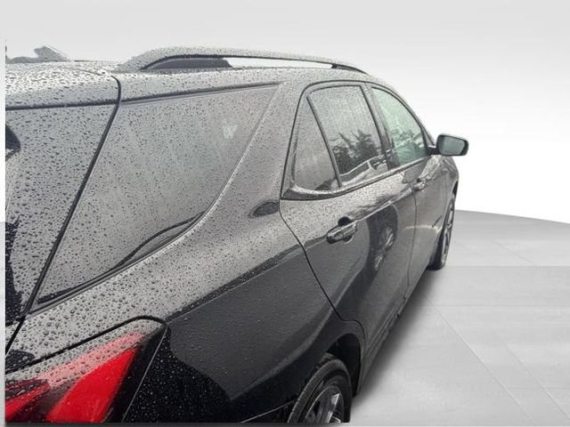 Used 2024 Chevrolet Equinox RS w/ RS Leather Package AWD/4WD image 11